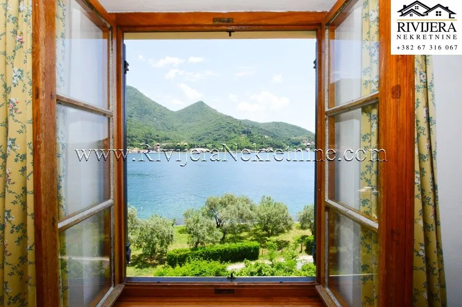 Prodaja, kuća, 160m², Kamenari, Herceg Novi
