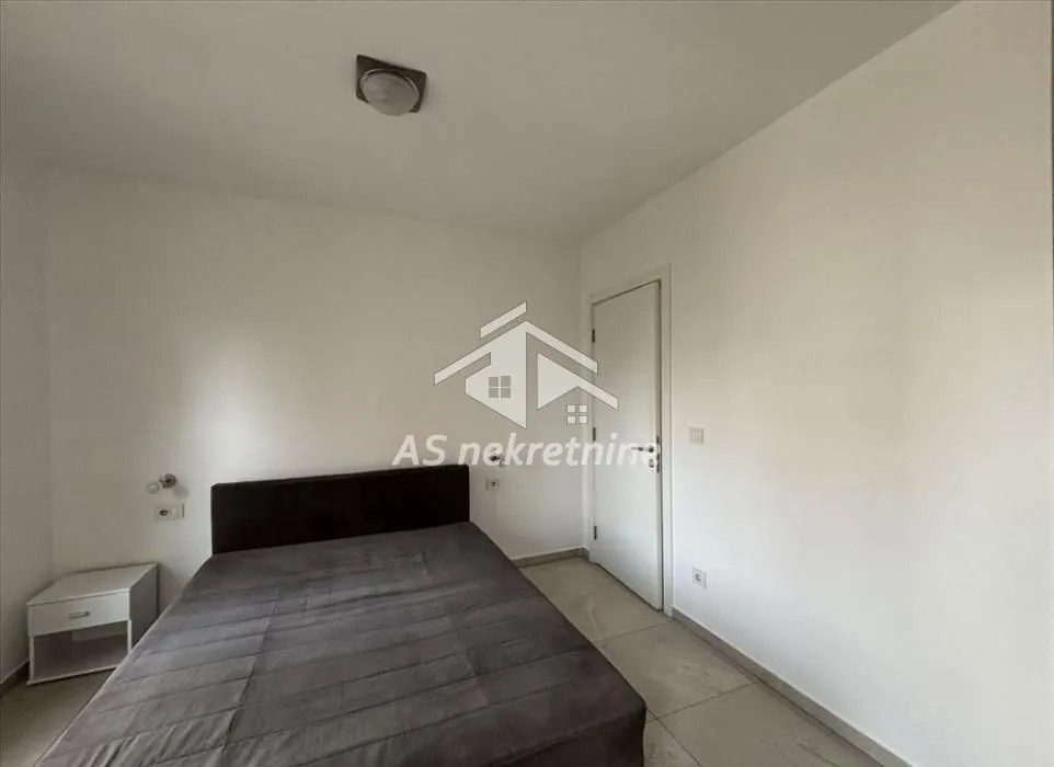 Rent, apartment, 55m², Južni Bulevar, Vračar Sve Podlokacije