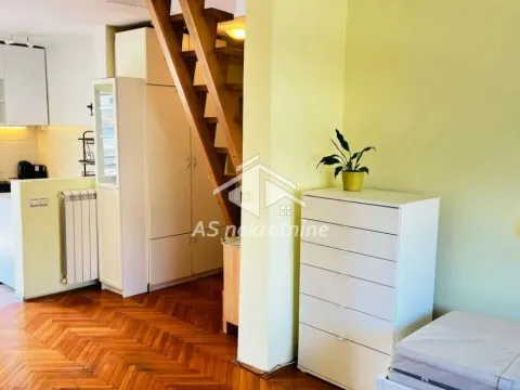 Izdavanje, dvosoban stan, 66m², Slavija, Vračar Sve Podlokacije - image 5