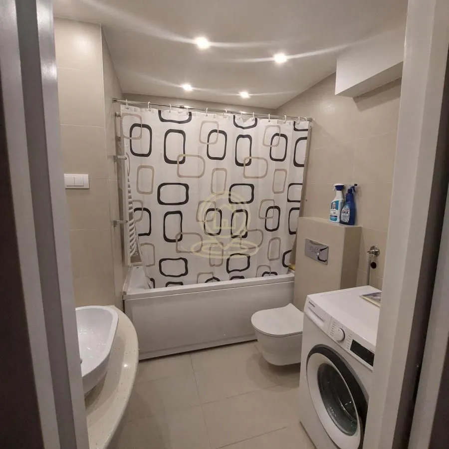 Izdavanje, trosoban stan, 58m², Bulbulder, Zvezdara Sve Podlokacije