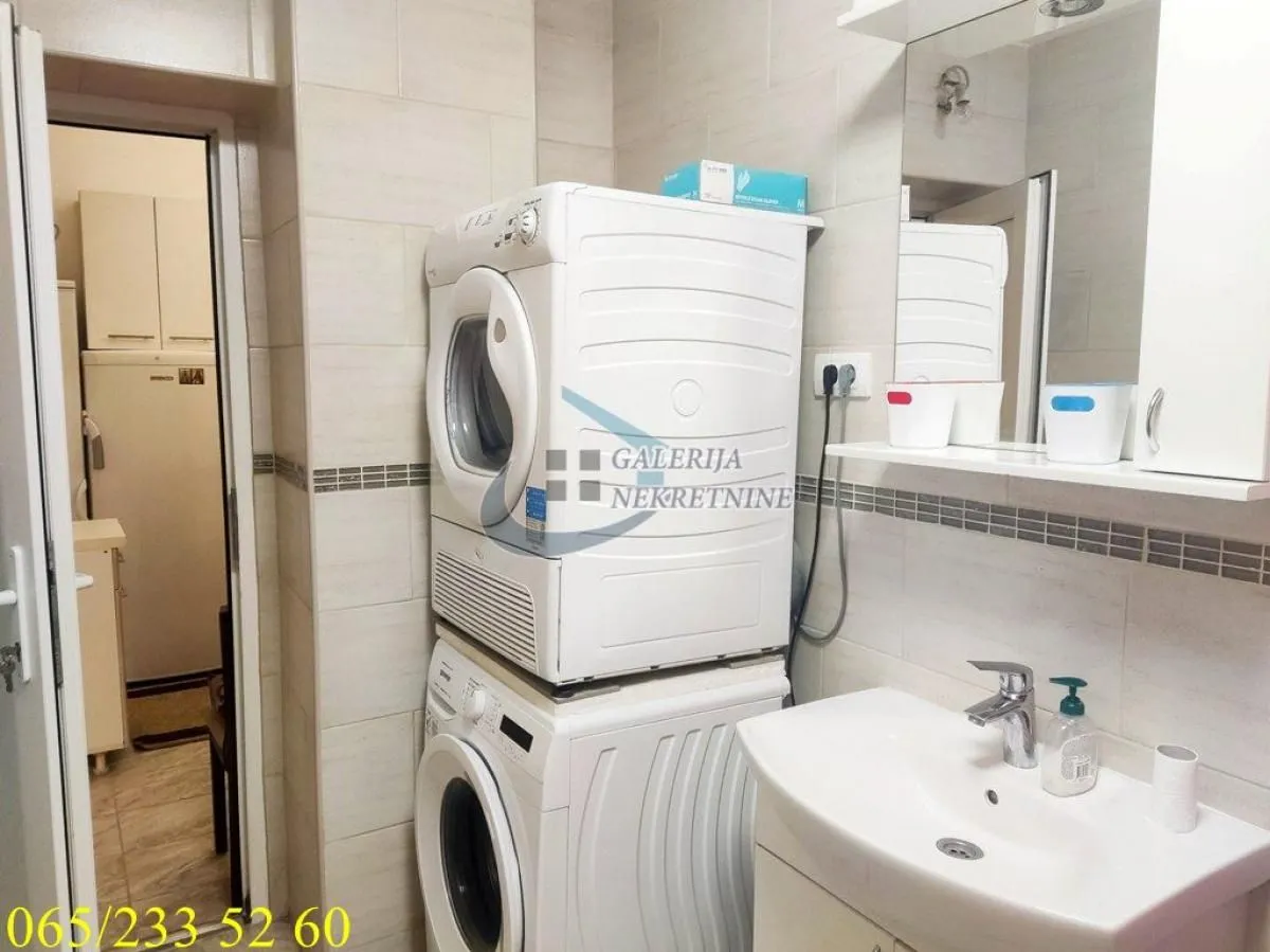 Prodaja, jednosoban stan, 36m², Vračar Hram, Vračar Sve Podlokacije