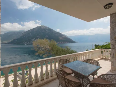 Sale, house, 235m², Kostanjica, Kotor - image 63