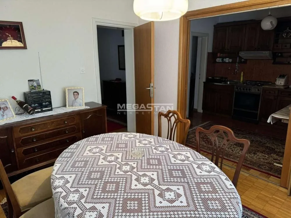 Sale, house, 372m², Leštane, Grocka