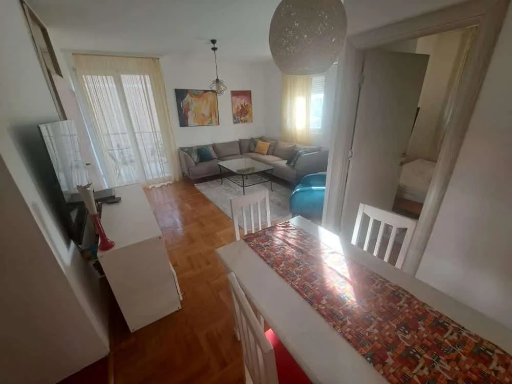 Prodaja, trosoban stan, 85m², Stari Aerodrom, Podgorica