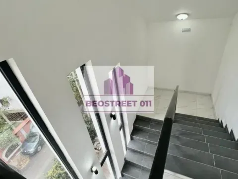 Prodaja, stan, 160m², Farmaceutski Fakultet, Voždovac Sve Podlokacije - image 7