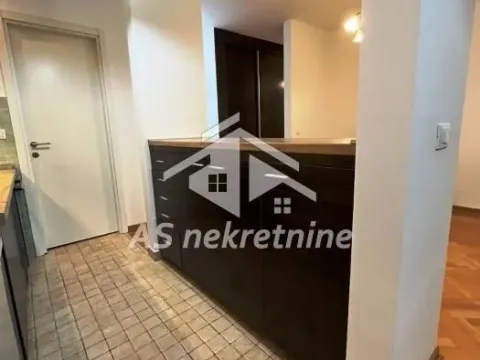 Rent, two bedroom apartment, 55m², Kalenić Pijaca, Vračar Sve Podlokacije - image 12