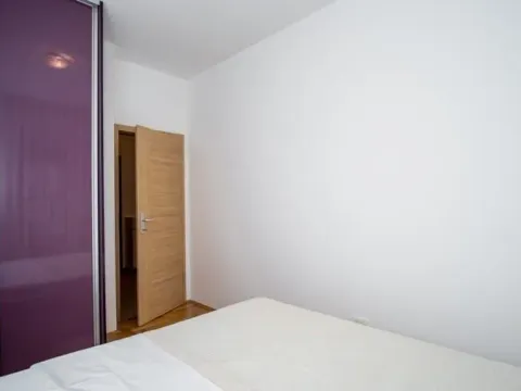 Rent, one bedroom apartment, 42m², Rozino, Budva - image 5