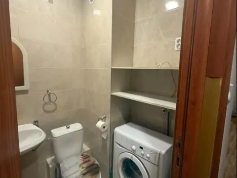 Izdavanje, garsonjera, 28m², Grbavica, Novi Sad Sve Podlokacije - image 8