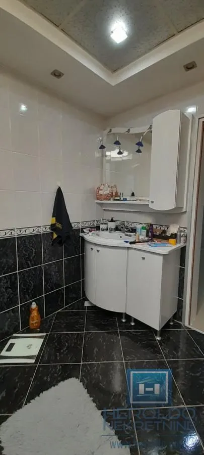 Prodaja, kuća, 150m², Trnava, Jagodina