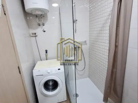 Izdavanje, jednosoban stan, 46m², City Kvart, Podgorica - image 8