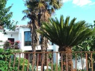 Prodaja, kuća, 389m², Stara Varoš, Podgorica - image 1