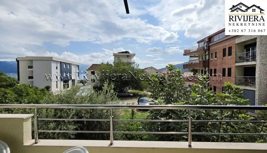 Prodaja, jednosoban stan, 42m², Đenovići, Herceg Novi