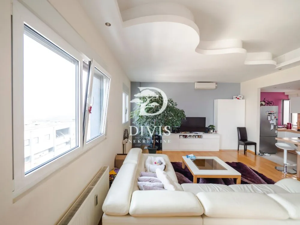Sale, four bedroom apartment, 129m², Karaburma, Palilula Sve Podlokacije