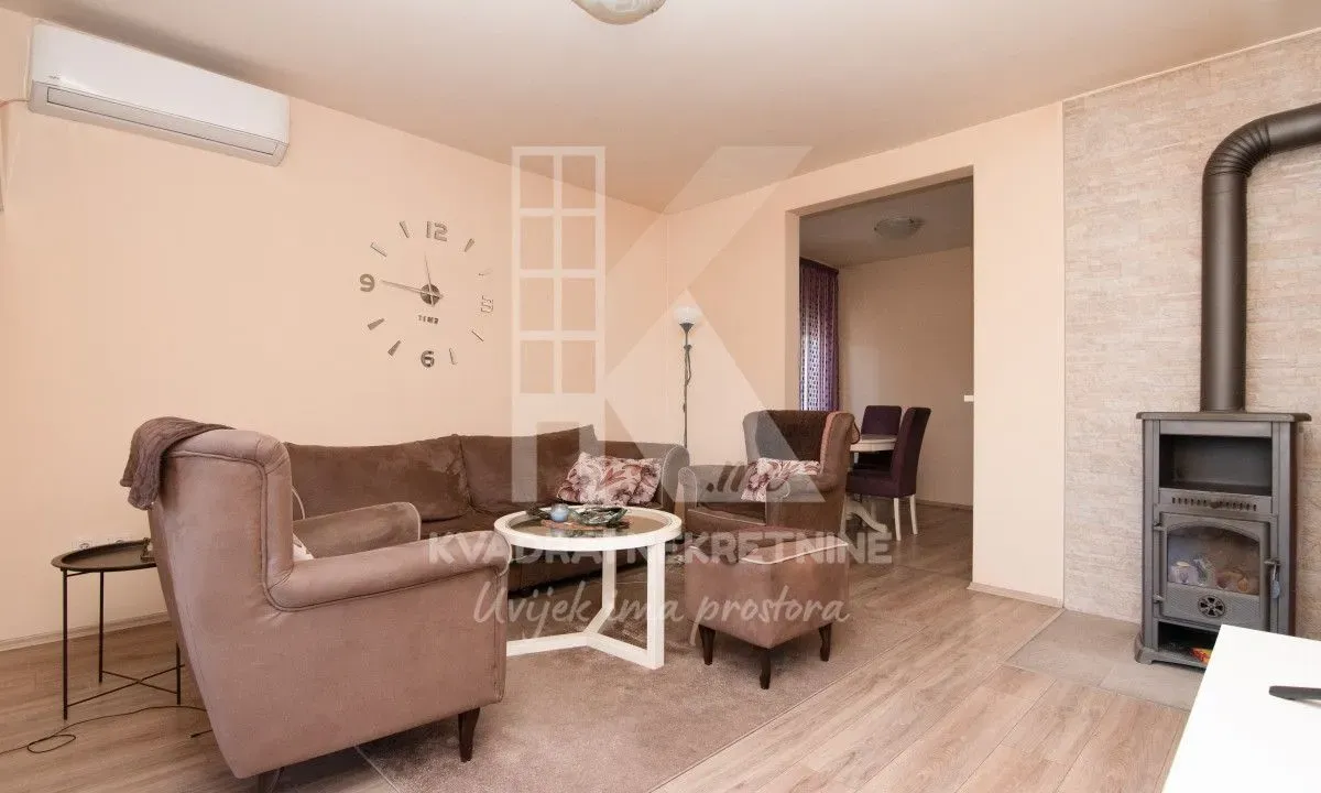 Prodaja, kuća, 130m², Malo Brdo, Podgorica