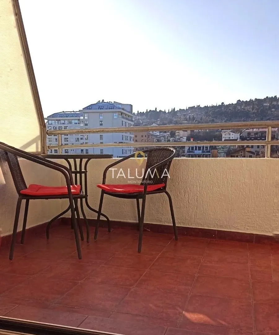 Rent, studio apartment, 32m², Momišići, Podgorica