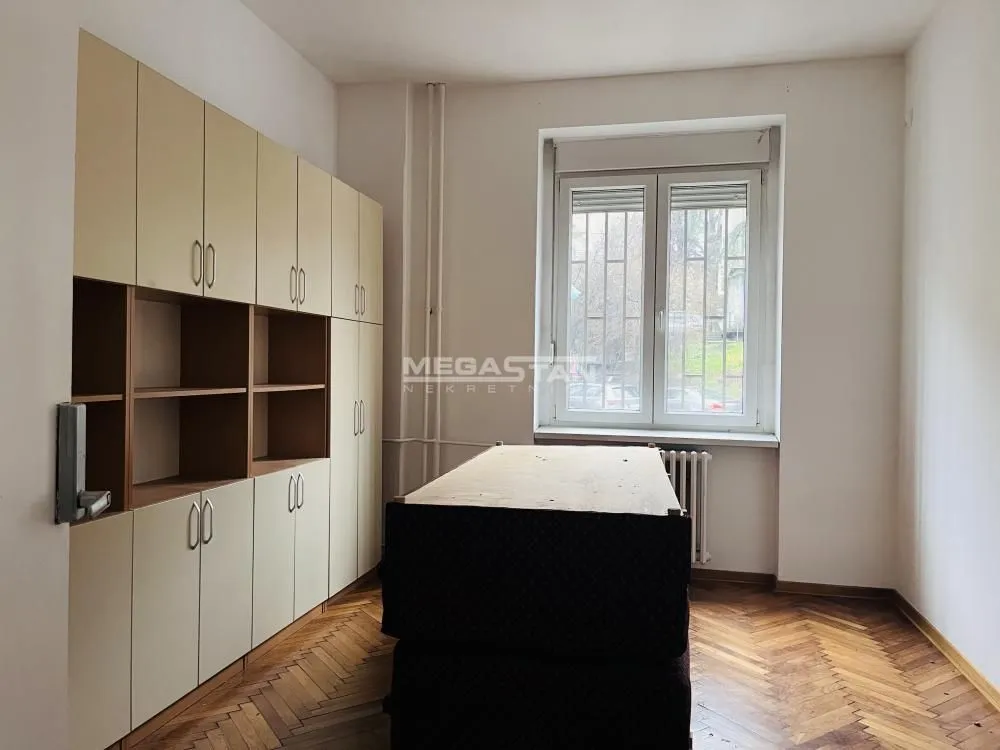 Sale, apartment, 105m², Autokomanda, Voždovac Sve Podlokacije