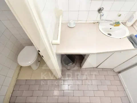 Rent, office space, 130m², Preko Morače, Podgorica - image 6