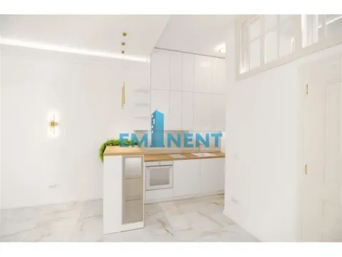 Rent, three bedroom apartment, 106m², Stari Grad, Beograd - image 2