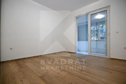 Rent, two bedroom apartment, 68m², Centar, Podgorica - image 9