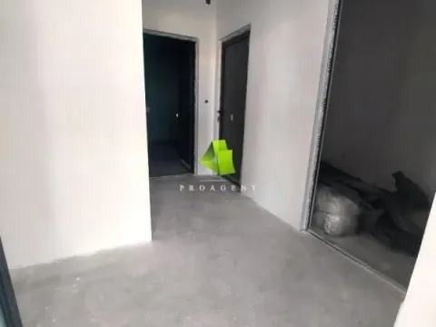 Izdavanje, poslovni prostor, 700m², Medijana, Niš - image 7