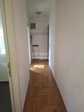 Prodaja, dvosoban stan, 40m², Zemun Gornji Grad, Zemun Sve Podlokacije - image 2