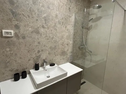 Rent, two bedroom apartment, 108m², Central Point, Podgorica - image 12