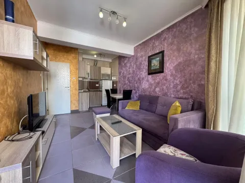 Living room connected to the dining area and kitchen. - image 15