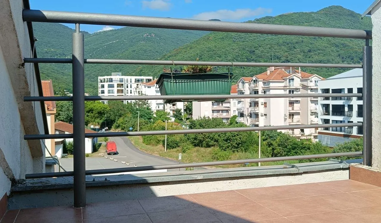 Prodaja, trosoban stan, 121m², Donja Lastva, Tivat
