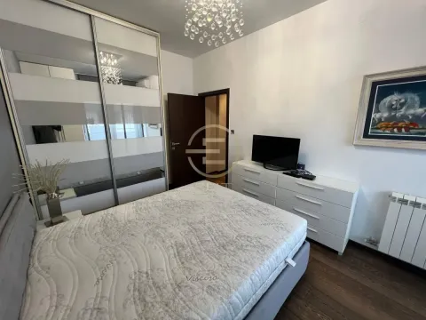 Izdavanje, trosoban stan, 88m², Sajmište, Novi Sad - image 16
