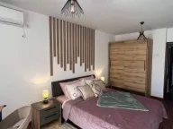 Rent, two bedroom apartment, 75m², Petrovac, Budva - image 8