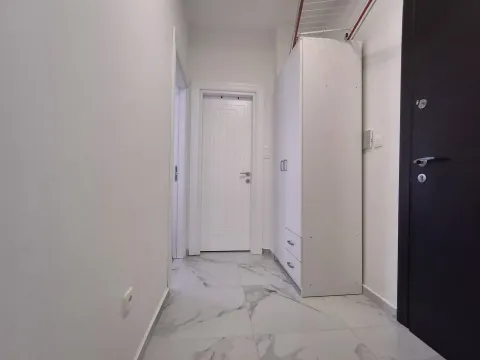 Rent, apartment, 39m², Krivi Most, Podgorica - image 7