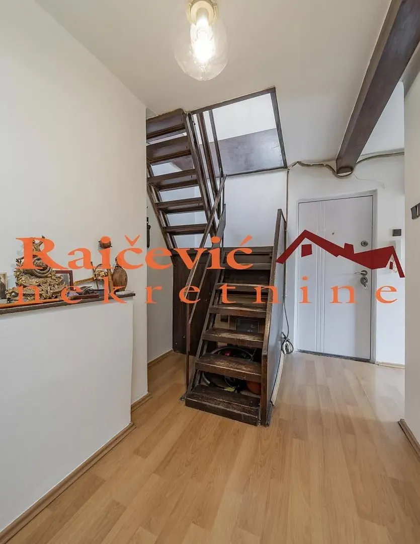 Prodaja, trosoban stan, 96m², Savski Venac, Beograd