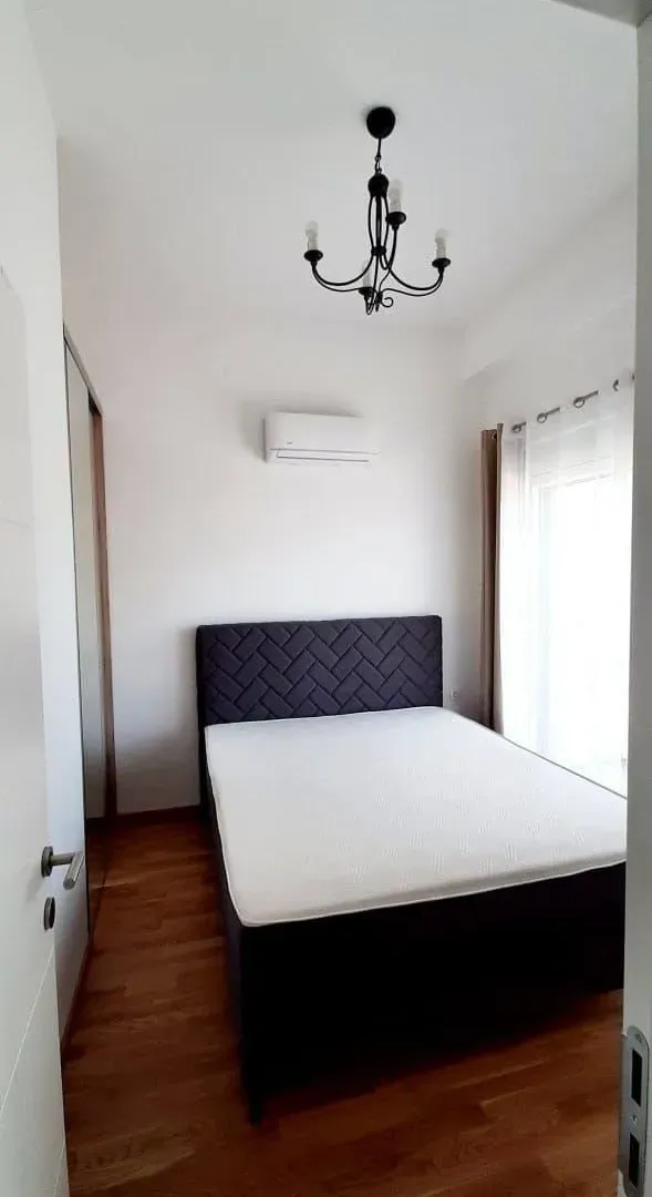 Prodaja, jednosoban stan, 86m², Centar, Bar