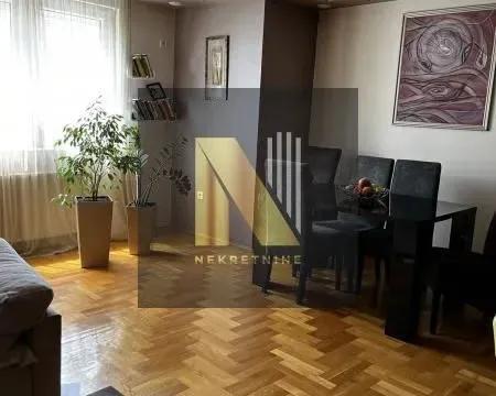 Prodaja, trosoban stan, 86m², Socijalno, Novi Sad Sve Podlokacije - image 1