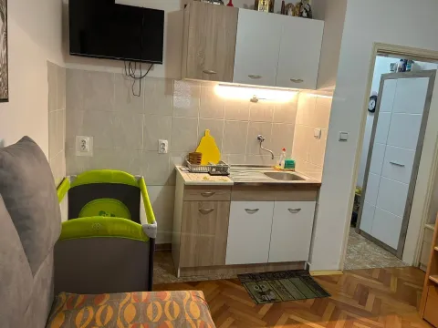 Izdavanje, garsonjera, 30m², Budva, Crna Gora - image 4