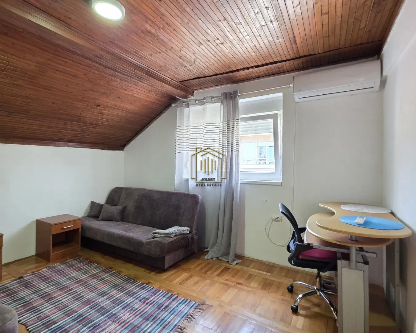 Rent, three bedroom apartment, 100m², Stari Aerodrom, Podgorica