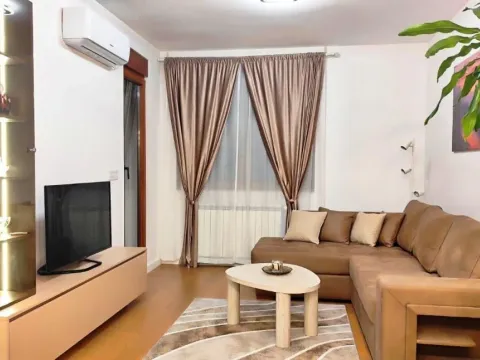 Izdavanje, dvosoban stan, 50m², Bulbulder, Zvezdara Sve Podlokacije - image 4