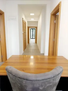 Rent, office space, 120m², Centar, Podgorica - image 4