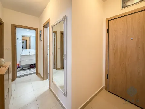 Rent, two bedroom apartment, 69m², Master Kvart, Podgorica - image 11