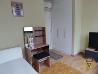 Izdavanje, trosoban stan, 82m², Savski Venac, Beograd - image 10