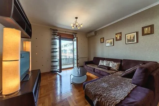 Rent, one bedroom apartment, 52m², Preko Morače, Podgorica