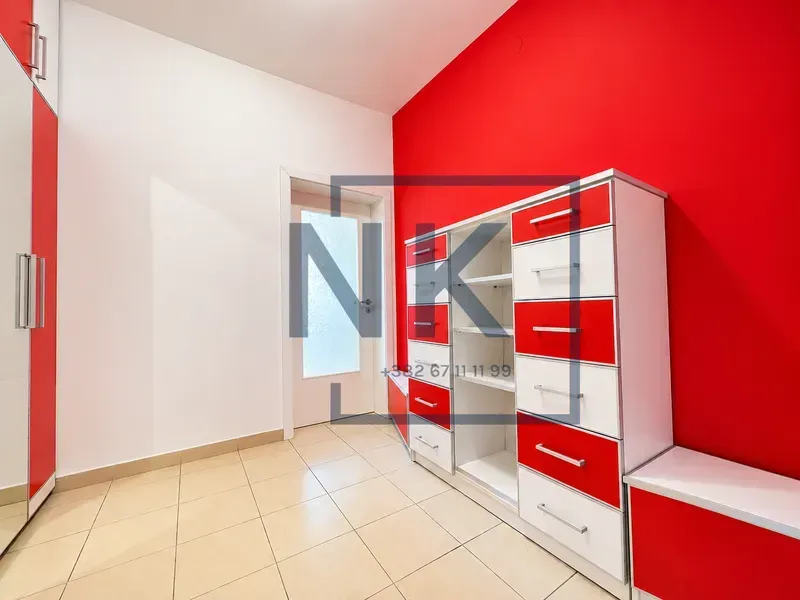 Prodaja, trosoban stan, 89m², Tuški Put, Podgorica