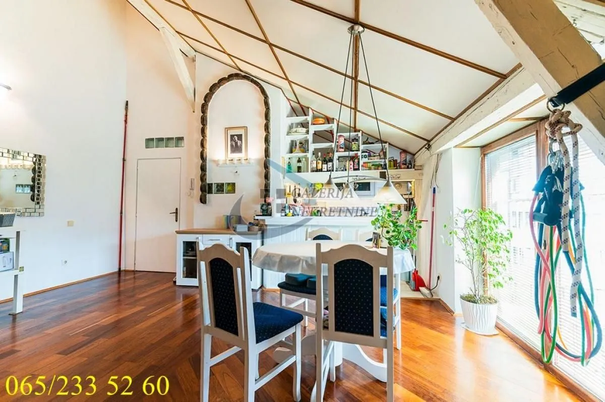 Sale, three bedroom apartment, 110m², Stari Grad, Beograd