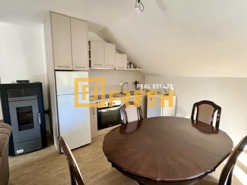 Izdavanje, dvosoban stan, 79m², Cetinje, Crna Gora - image 3