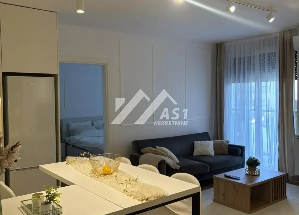 Izdavanje, dvosoban stan, 42m², Telep, Novi Sad Sve Podlokacije