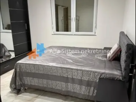 Izdavanje, dvosoban stan, 40m², Cvetkova Pijaca, Zvezdara Sve Podlokacije - image 11