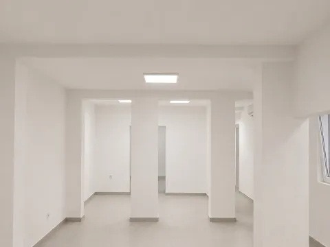 Rent, office space, 90m², Masline, Podgorica - image 3