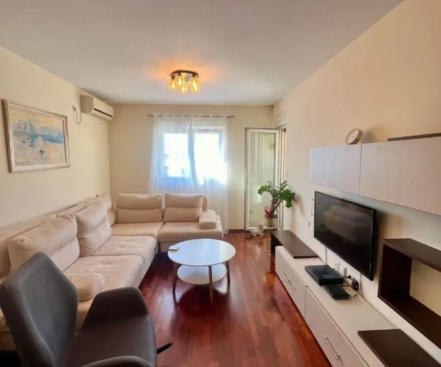 Sale, one bedroom apartment, 44m², Stari Aerodrom, Podgorica