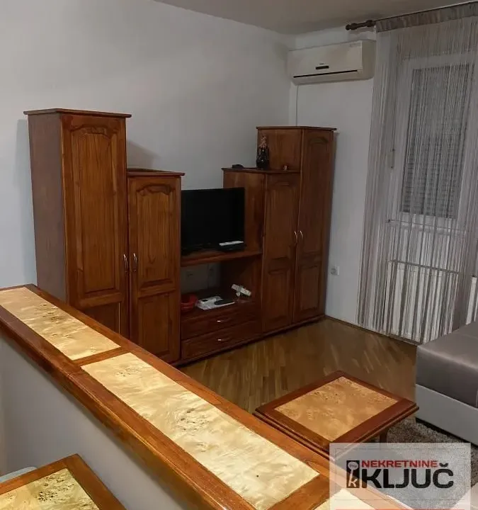 Sale, studio apartment, 24m², Cara Dušana, Novi Sad Sve Podlokacije