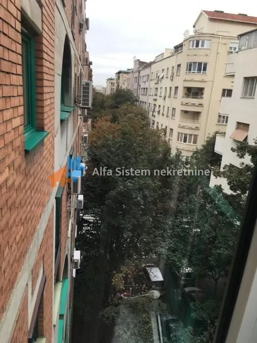 Rent, three bedroom apartment, 90m², Stari Grad, Beograd